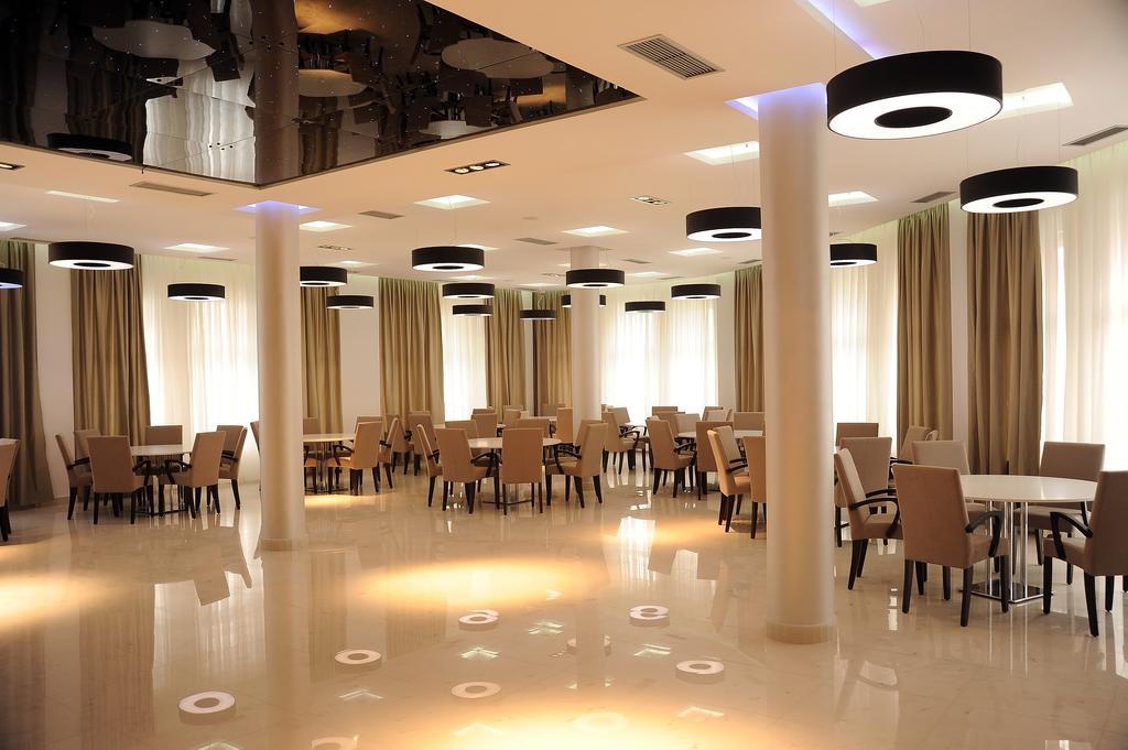 Garni Uni Elita Lux Hotel Ниш Экстерьер фото