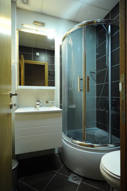 Garni Uni Elita Lux Hotel Ниш Номер фото