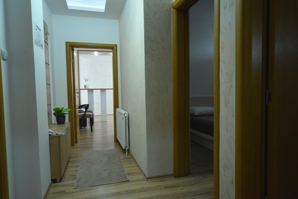 Garni Uni Elita Lux Hotel Ниш Экстерьер фото